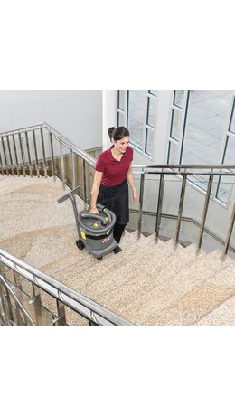 Пылесос хозяйственный профессиональный KARCHER NT 22/1 Ap, пылесборник, 1300 Вт, 1.378-600.0