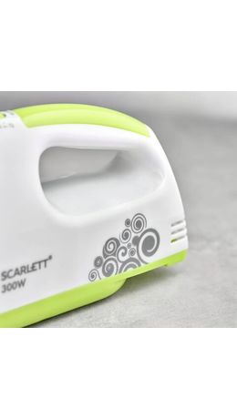 Миксер SCARLETT SC-HM40S05, 300Вт, 7 скоростей, 2 венчика, 2 крюка для теста, белый