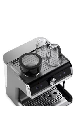 Кофейная станция KITFORT КТ-789, 1550 Вт, объем 2,8 л, для зерен 250 г, ручной капучинатор, серая